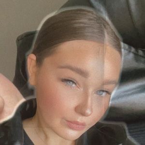 Meet your Posher, Niamh